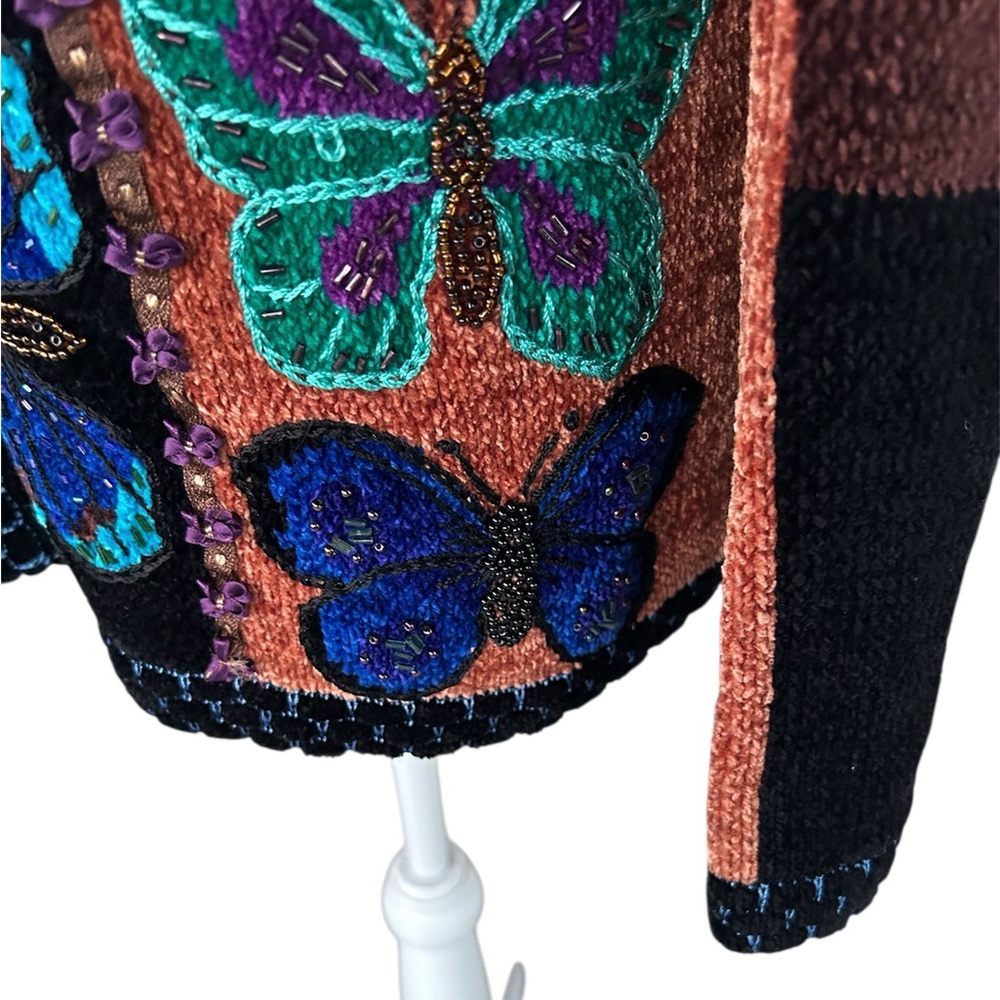 Vintage Elegant Butterfly Embroidered Cardigan - Black and Brown - Picture 8 of 11